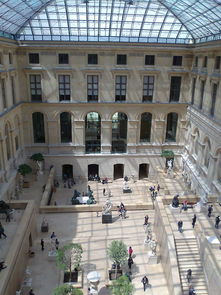 AYX官网-特色足球文化在国际博物馆展览中展出，推动文化交流与传播，足球特色示范园